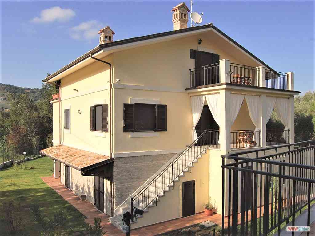 Country Houses Country Houses for sale Cellino Attanasio (TE), Podere Filastocchi - Cellino Attanasio - EUR 749.267 370