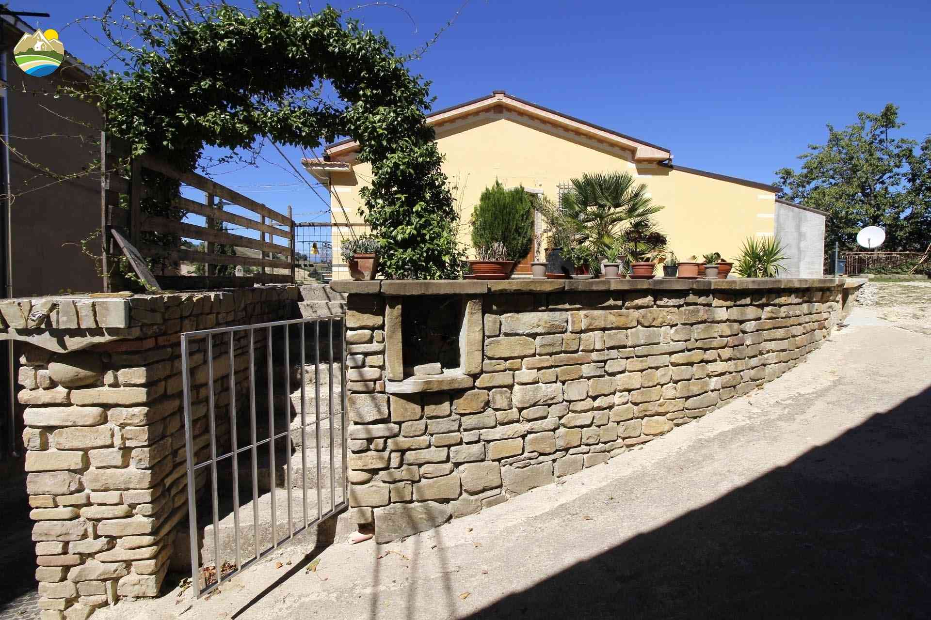 Country Houses Country Houses for sale Arsita (TE), Villetta Lanari - Arsita - EUR 97.879 10