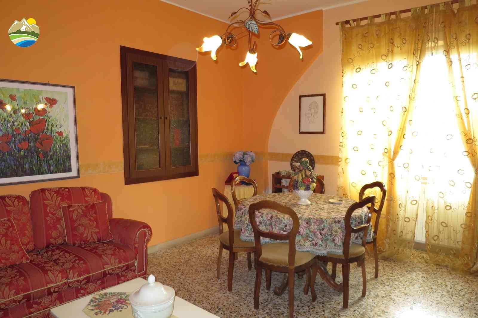 Country Houses Country Houses for sale Picciano (PE), Casa Pesco - Picciano - EUR 43.805 600