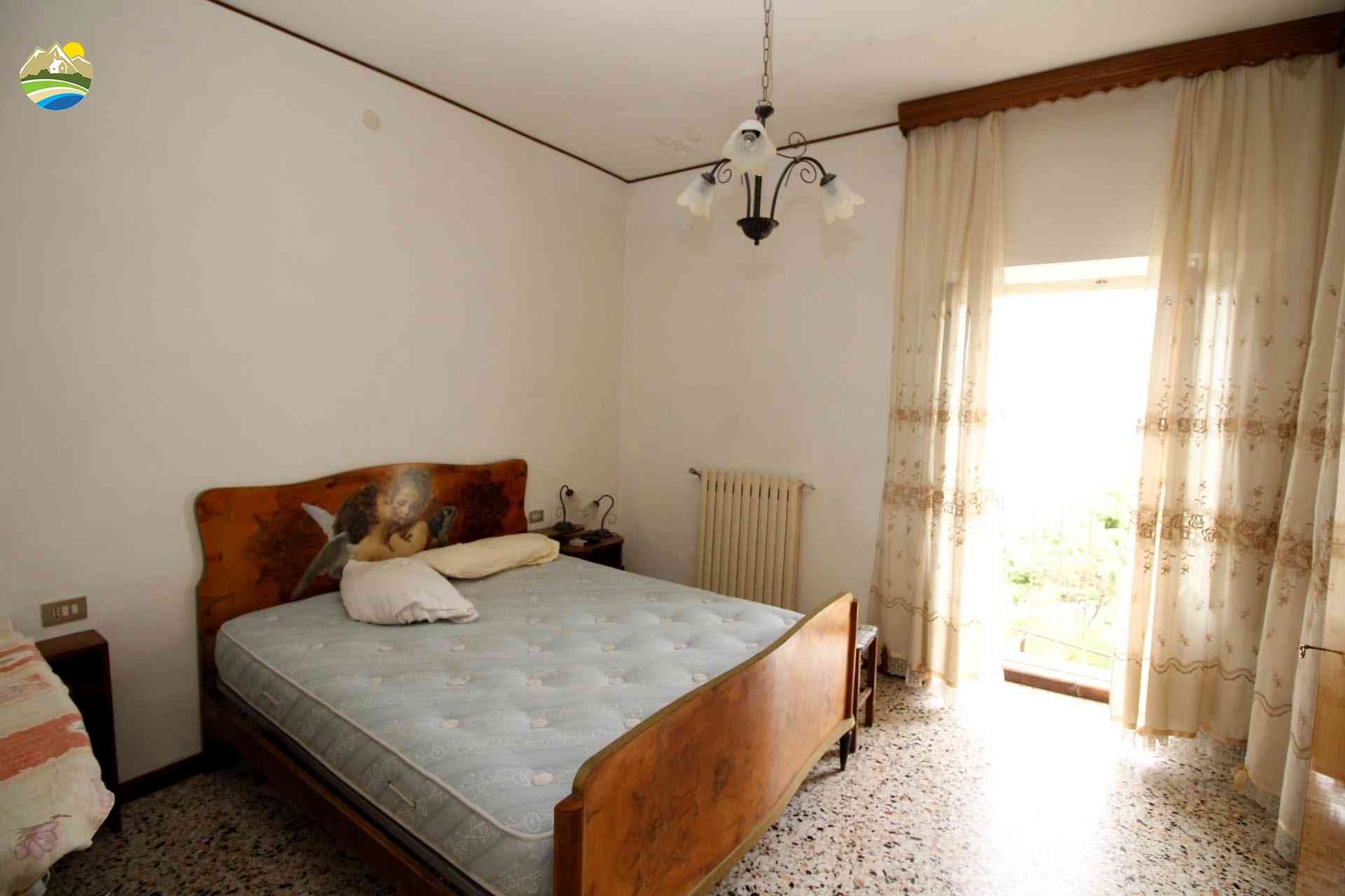 Casa in paese Casa in paese in vendita Cellino Attanasio (TE), Casa del Priore - Cellino Attanasio - EUR 108.932 680