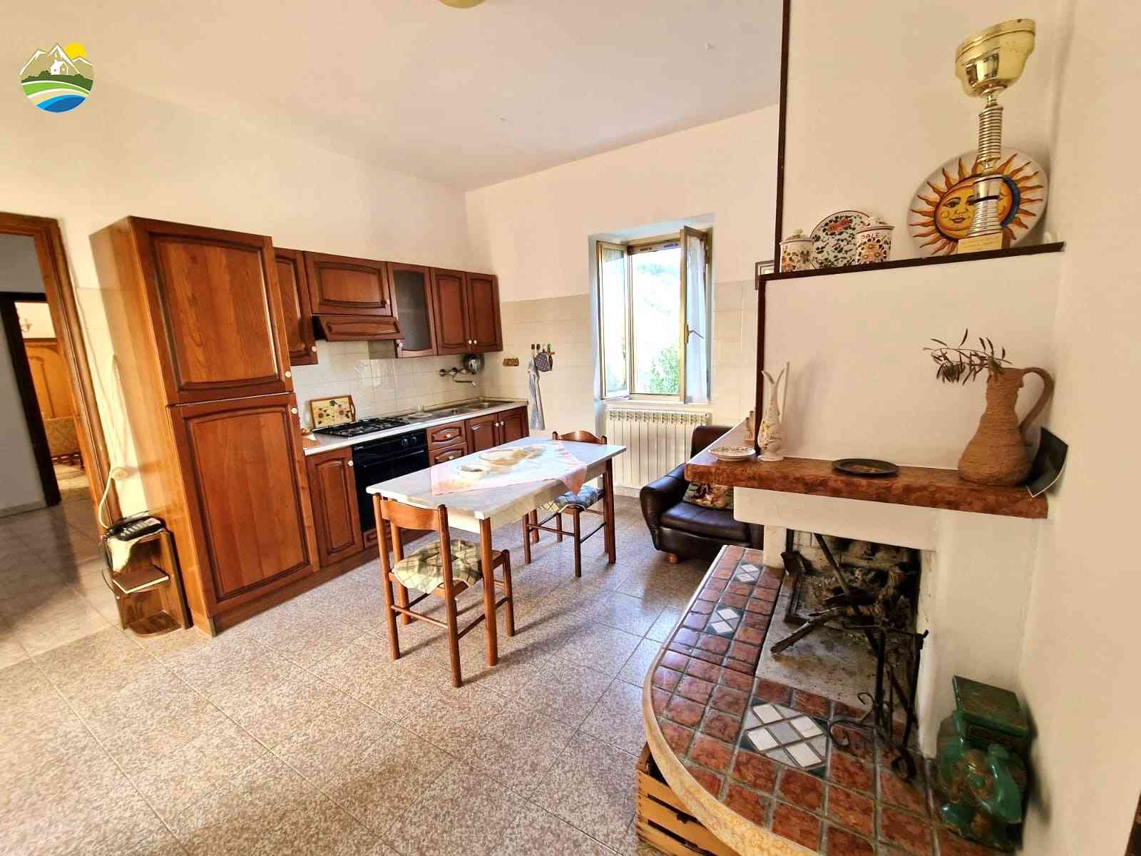 Country Houses Country Houses for sale Cellino Attanasio (TE), Tenuta Vallerossa - Cellino Attanasio - EUR 152.257 590