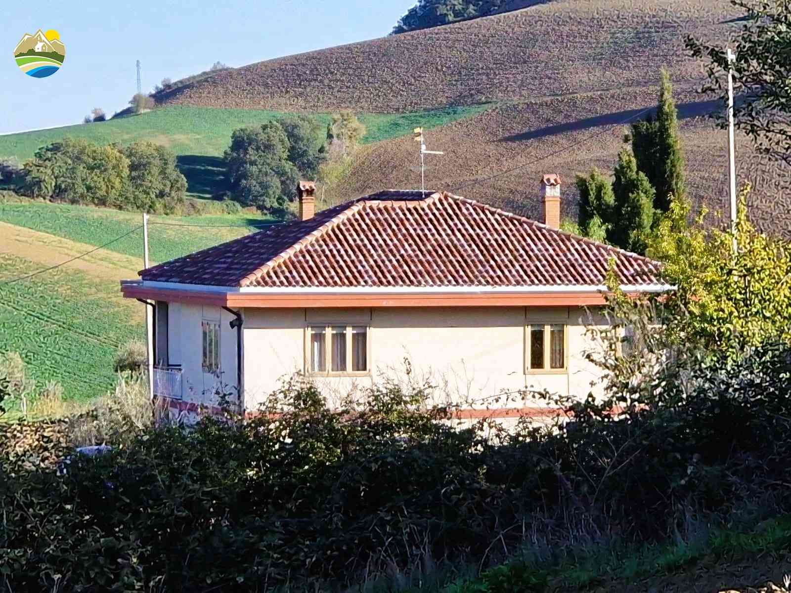 Casa di campagna Casa di campagna in vendita Castiglione Messer Raimondo (TE), Casa delle Palme - Castiglione Messer Raimondo - EUR 266.910 830
