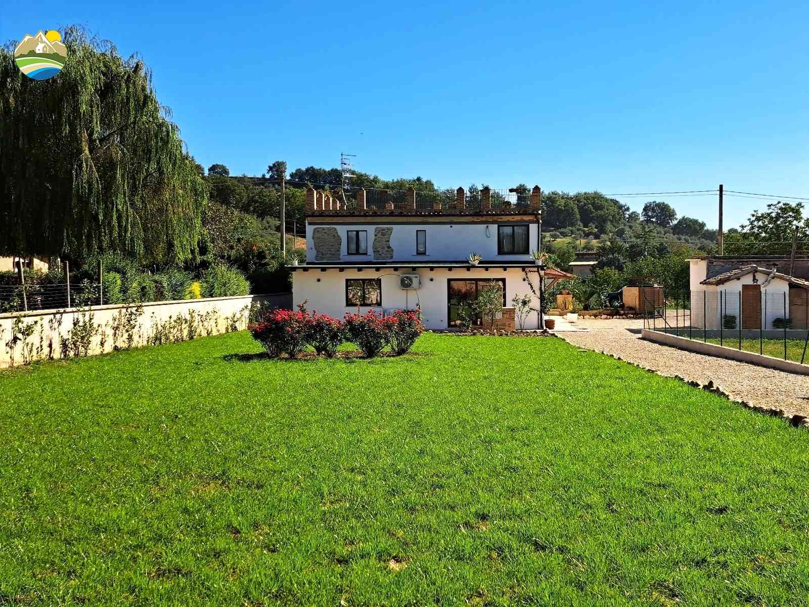 Country Houses Country Houses for sale Elice (PE), Casa delle Stelle - Elice - EUR 493.622 940