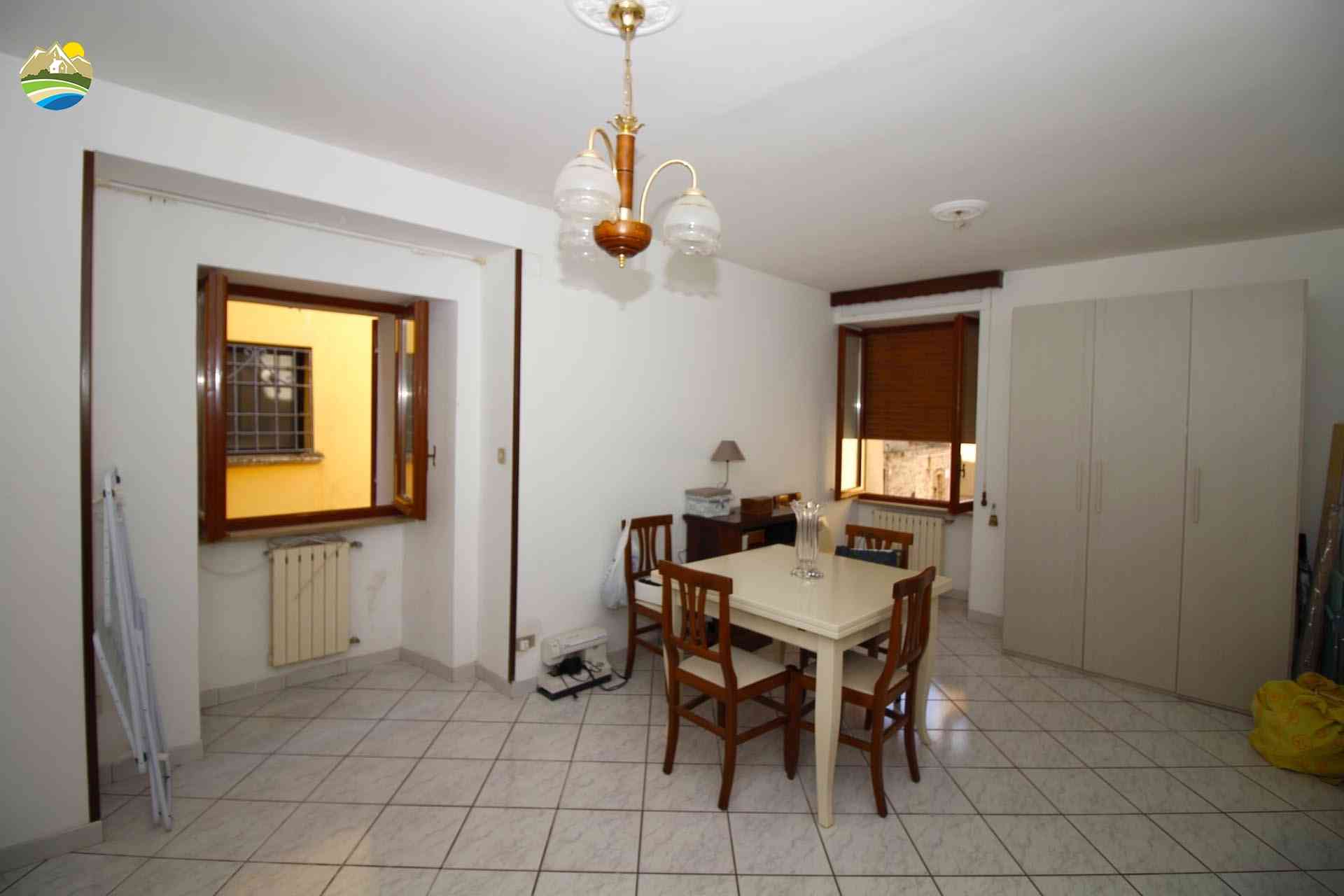 Casa in paese Casa in paese in vendita Atri (TE), Casa del Vico - Atri - EUR 186.356 730