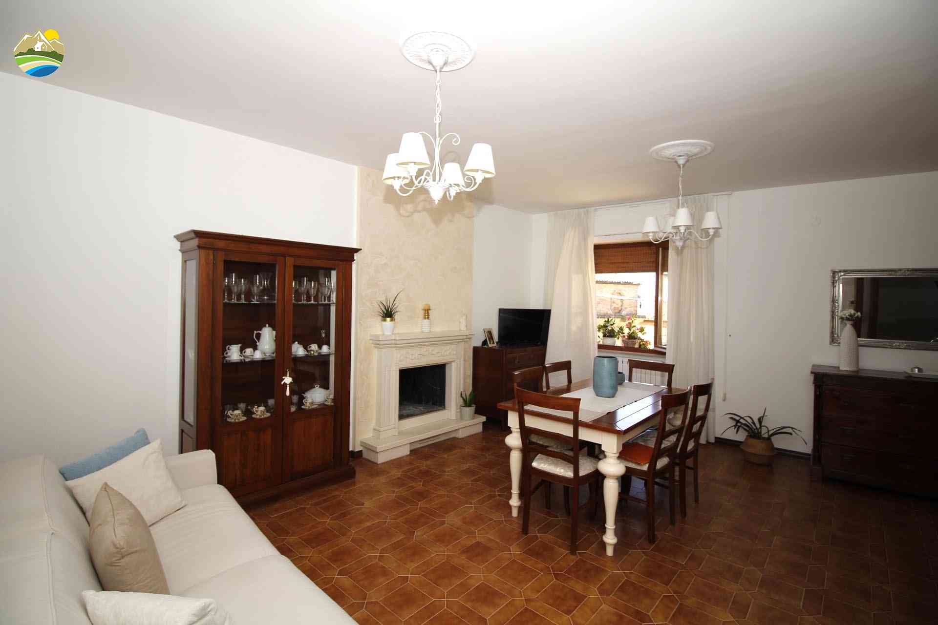 Casa in paese Casa in paese in vendita Atri (TE), Casa del Vico - Atri - EUR 182.708 760