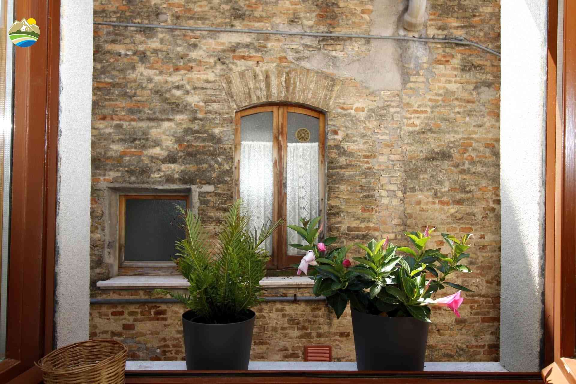 Casa in paese Casa in paese in vendita Atri (TE), Casa del Vico - Atri - EUR 182.708 770