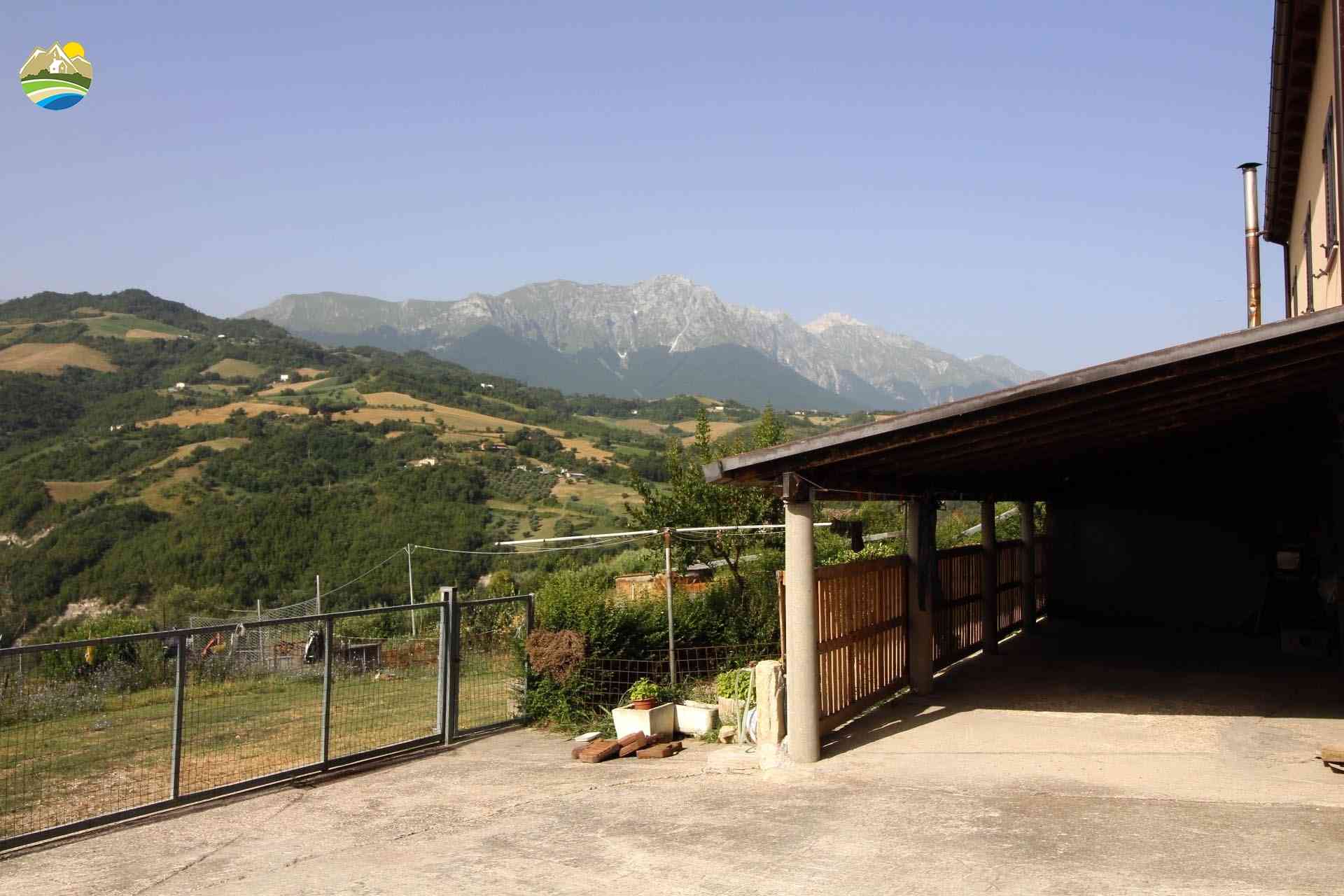 Country Houses Country Houses for sale Bisenti (TE), Casale Casciarelli - Bisenti - EUR 193.583 920