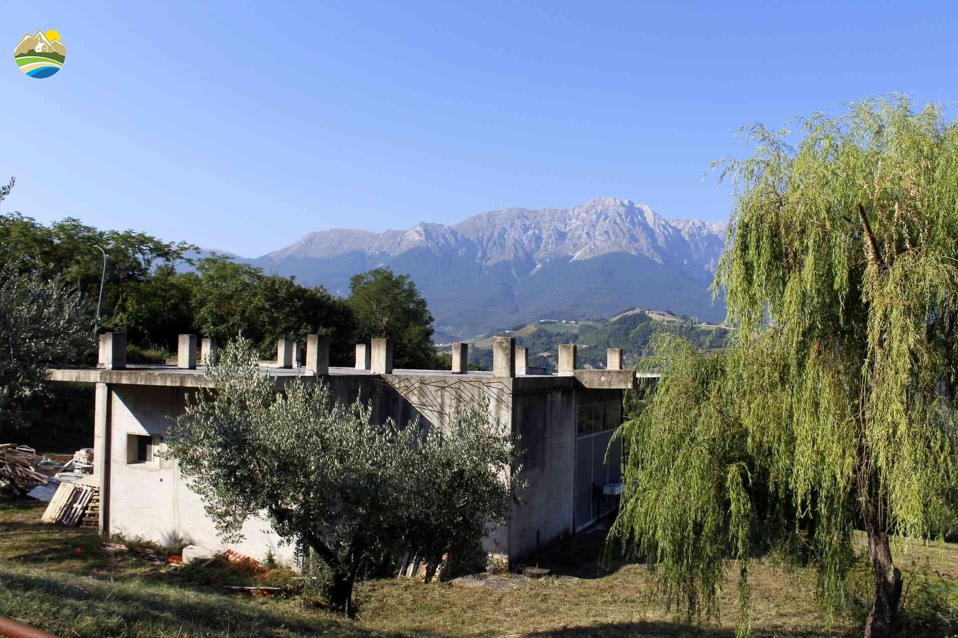 Country Houses Country Houses for sale Arsita (TE), Casa Gran Sasso - Arsita - EUR 70.552 680