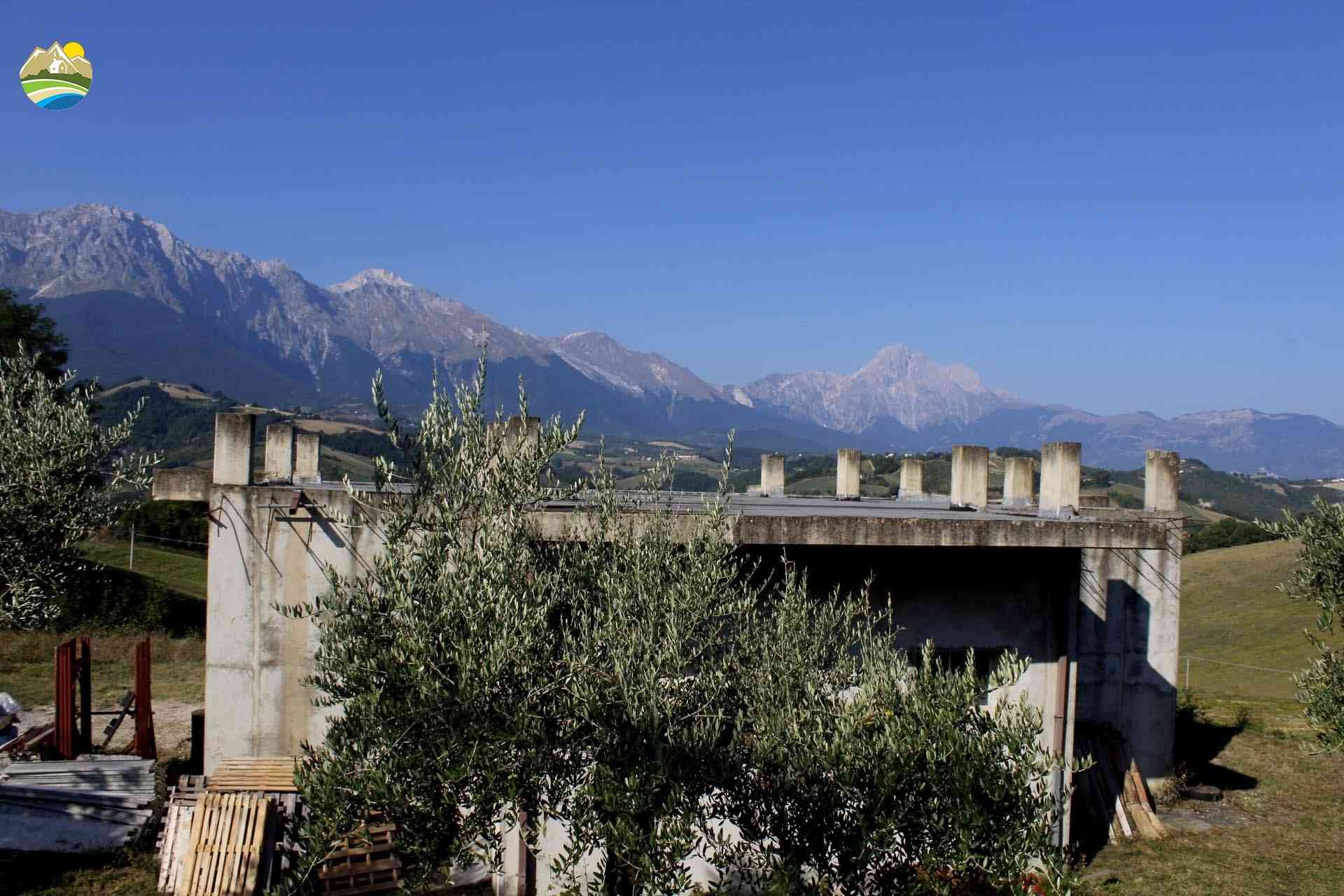 Country Houses Country Houses for sale Arsita (TE), Casa Gran Sasso - Arsita - EUR 70.691 840