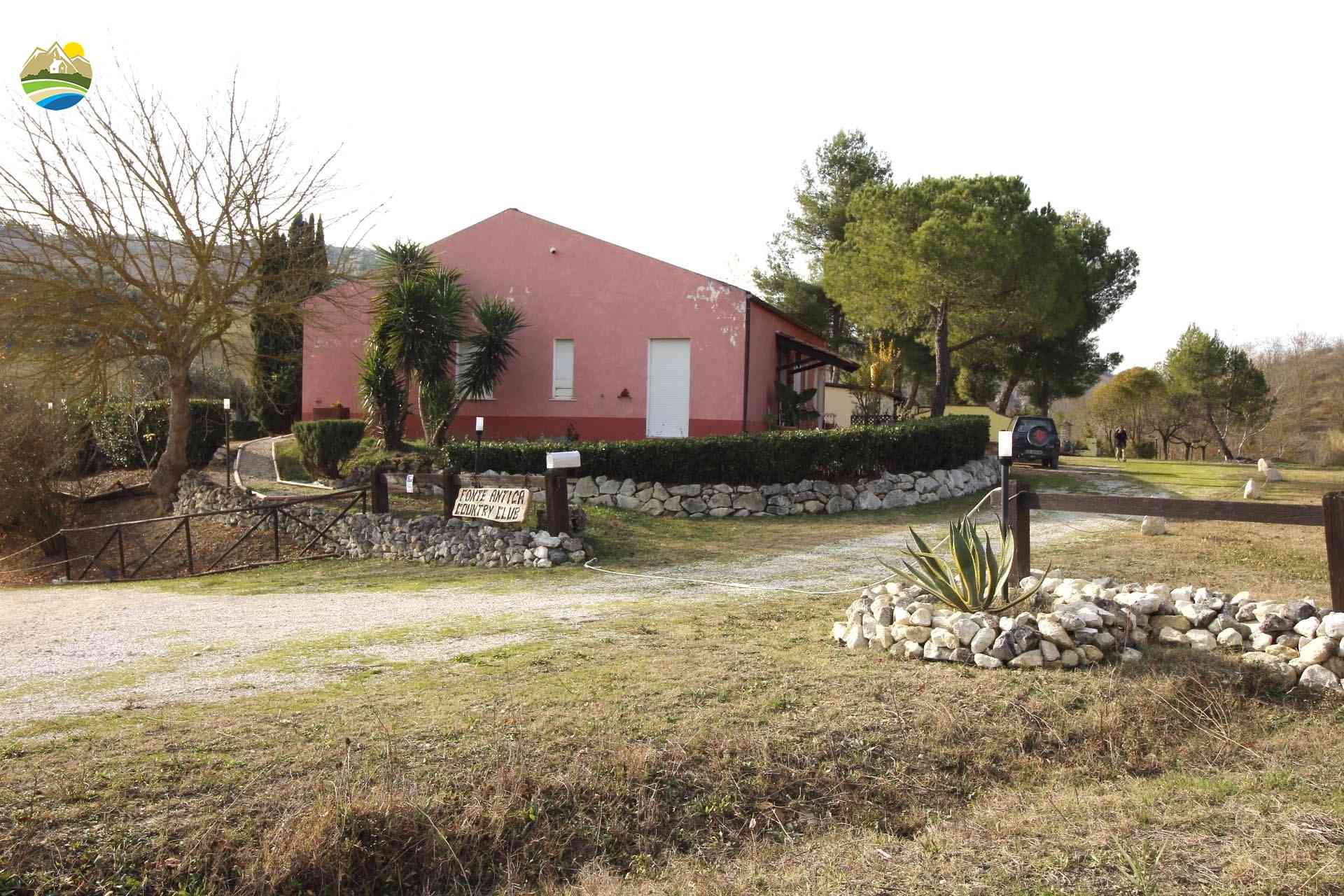 Country Houses Country Houses for sale Pineto (TE), Tenuta Cavallucci - Pineto - EUR 532.446 1110