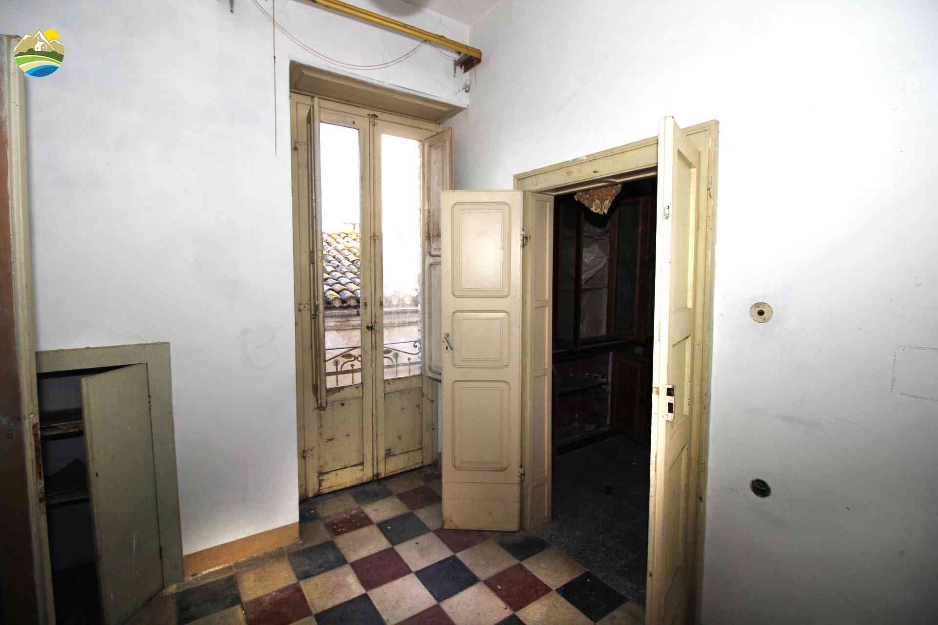 Country Houses Country Houses for sale Castilenti (TE), Casa del Campanile - Castilenti - EUR 32.169 810