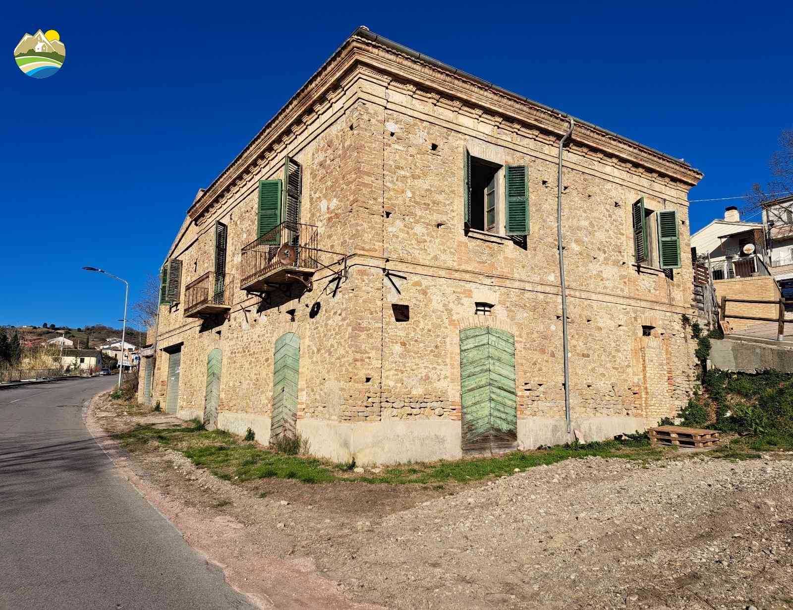 Casa indipendente Casa indipendente in vendita Cellino Attanasio (TE), Casa del Passero - Cellino Attanasio - EUR 53.245 10