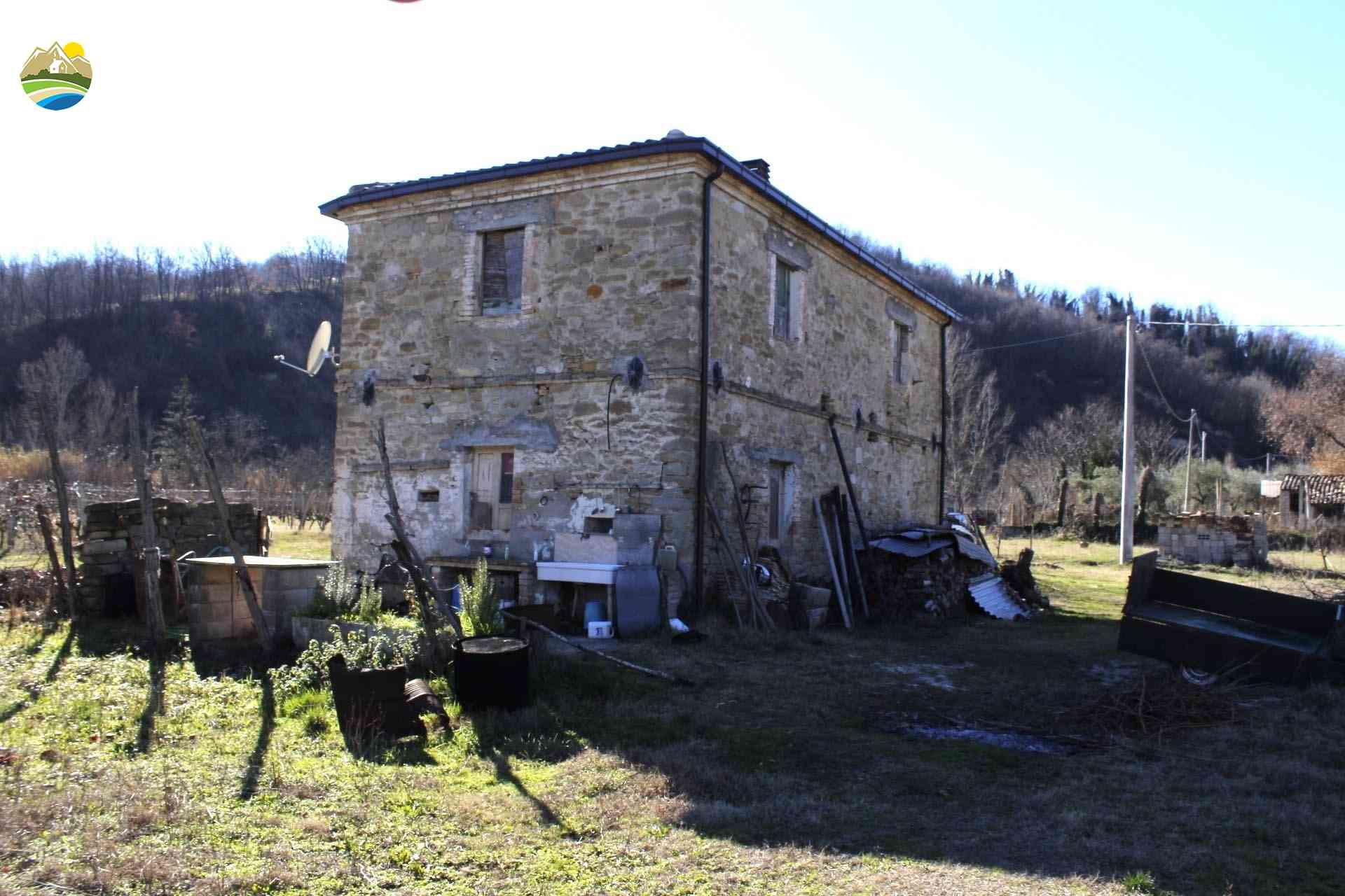 Country Houses Country Houses for sale Bisenti (TE), Casa del Pettirosso - Bisenti - EUR 105.380 720