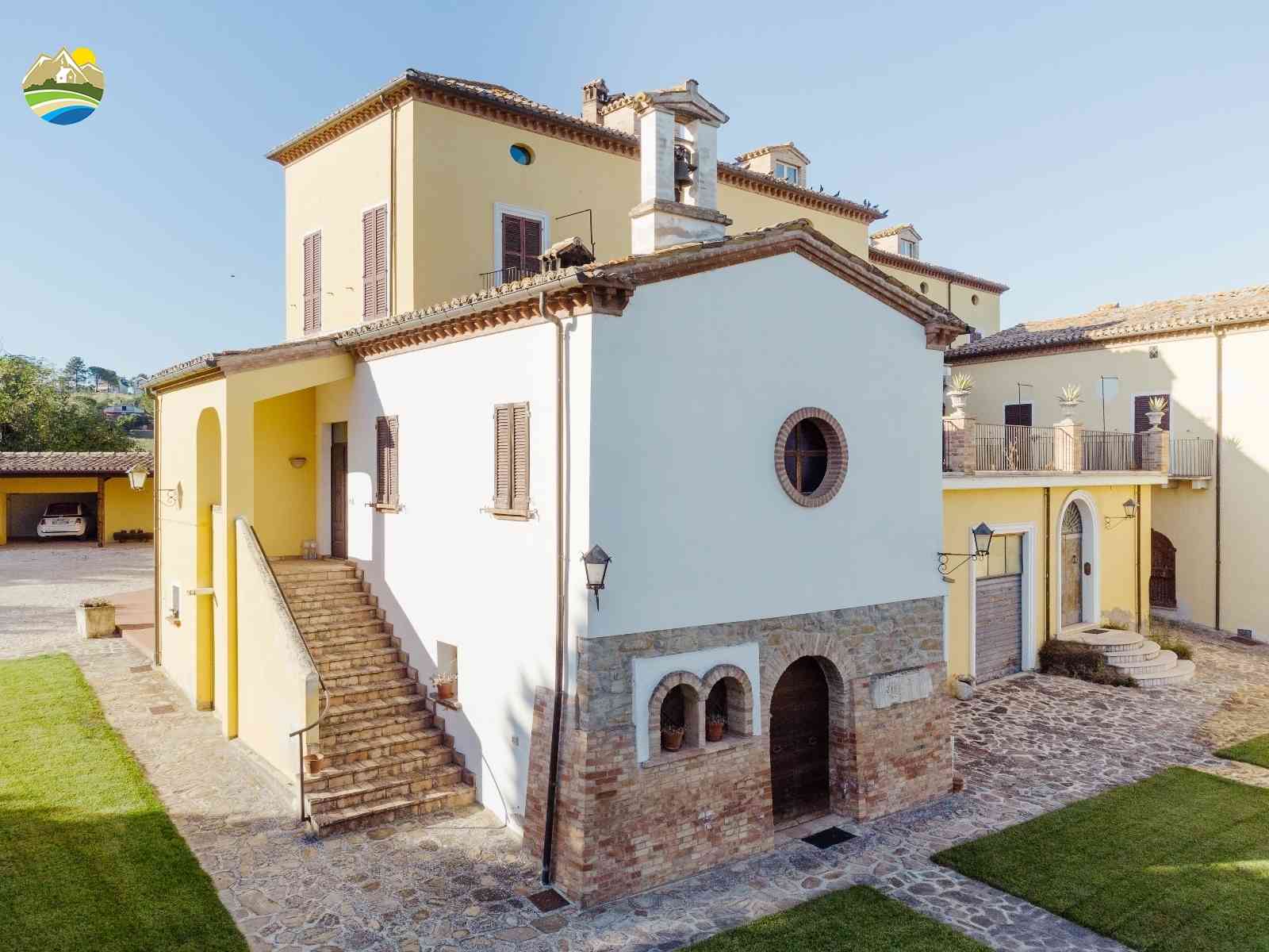 Villa Villa for sale Teramo (TE), Villa del Colle - Teramo - EUR 1.413.812 710