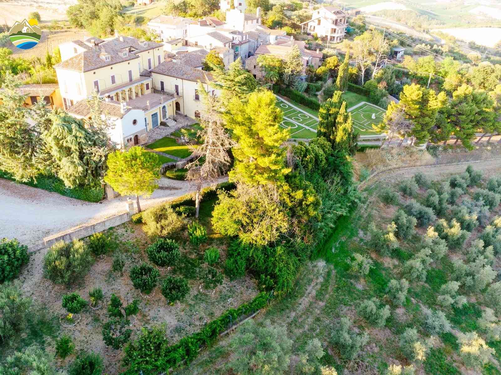 Villa Villa for sale Teramo (TE), Villa del Colle - Teramo - EUR 1.413.812 780