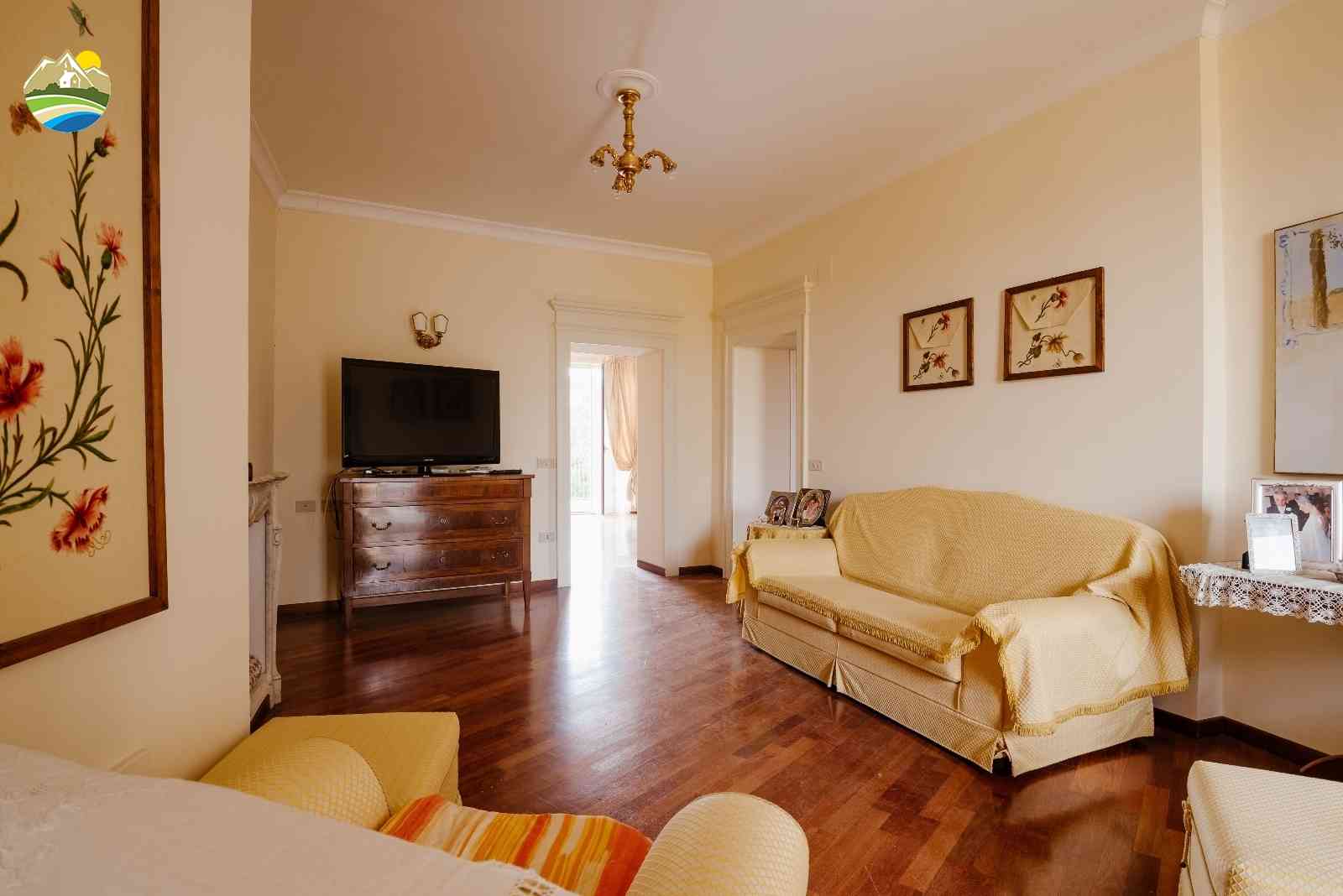 Villa Villa for sale Teramo (TE), Villa del Colle - Teramo - EUR 1.442.041 820