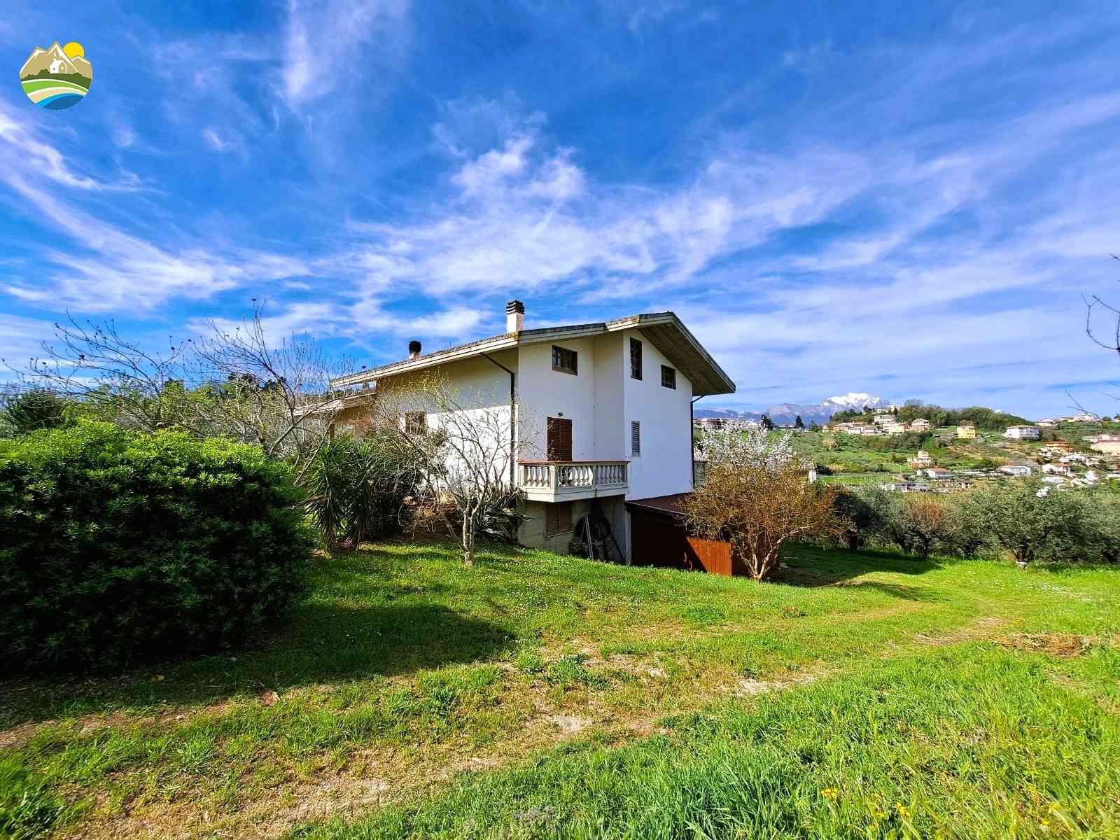 Villa Villa for sale Penne (PE), Villa Ciliegio - Penne - EUR 288.408 720