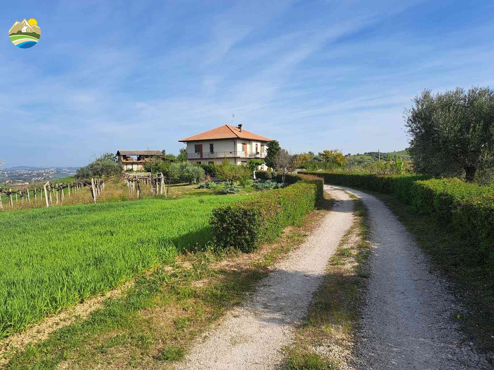 Country Houses Country Houses for sale Bellante (TE), Casa Acero - Bellante - EUR 282.762 1040