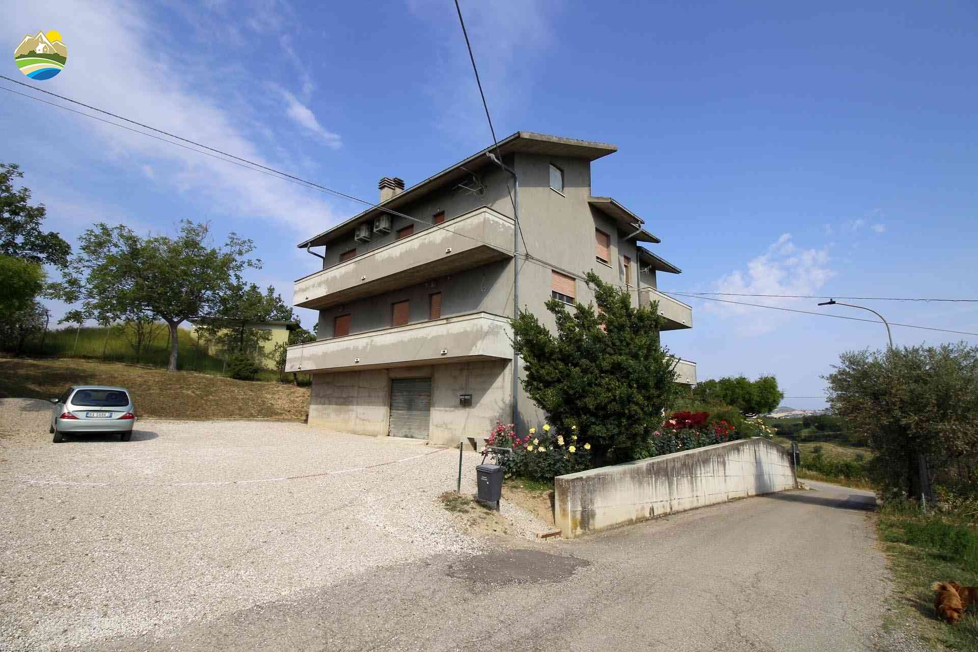 Country Houses Country Houses for sale Castilenti (TE), Casa San Paolo - Castilenti - EUR 275.097 720