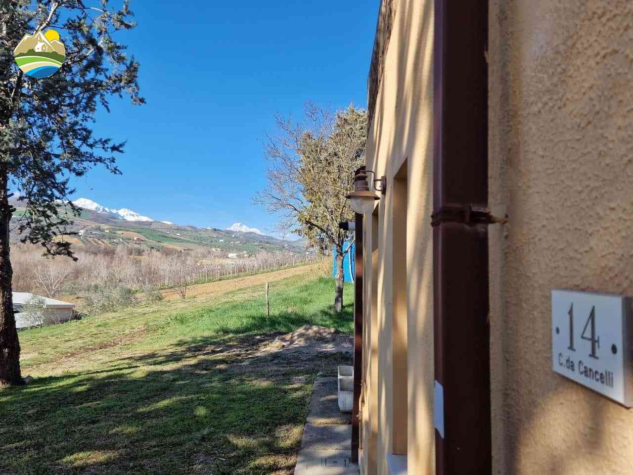 Country Houses Country Houses for sale Castilenti (TE), La Casa sul Fino - Castilenti - EUR 125.068 1020