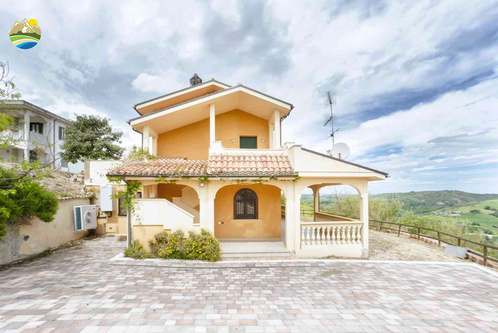 Villa Villa for sale Castilenti (TE), Villa Agreste - Castilenti - EUR 282.762 710