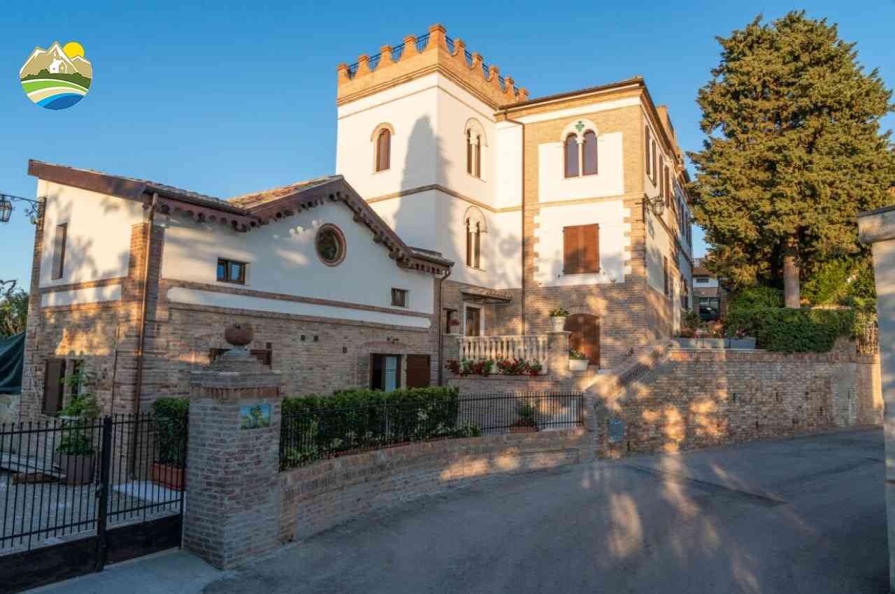 Villa Villa for sale Sant'Omero (TE), Dimora Morello - Sant'Omero - EUR 2.283.850 10