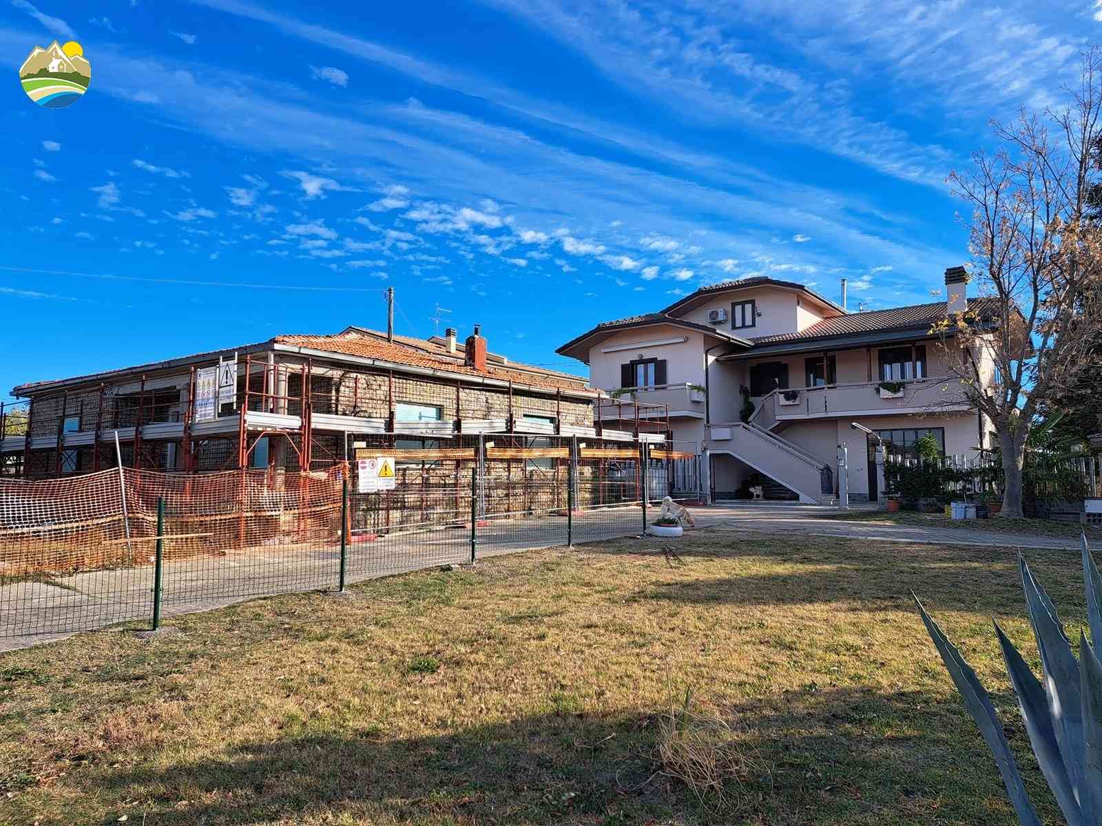 Palazzo Palazzo in vendita Castilenti (TE), Casa dello Zigolo - Castilenti - EUR 64.322 940