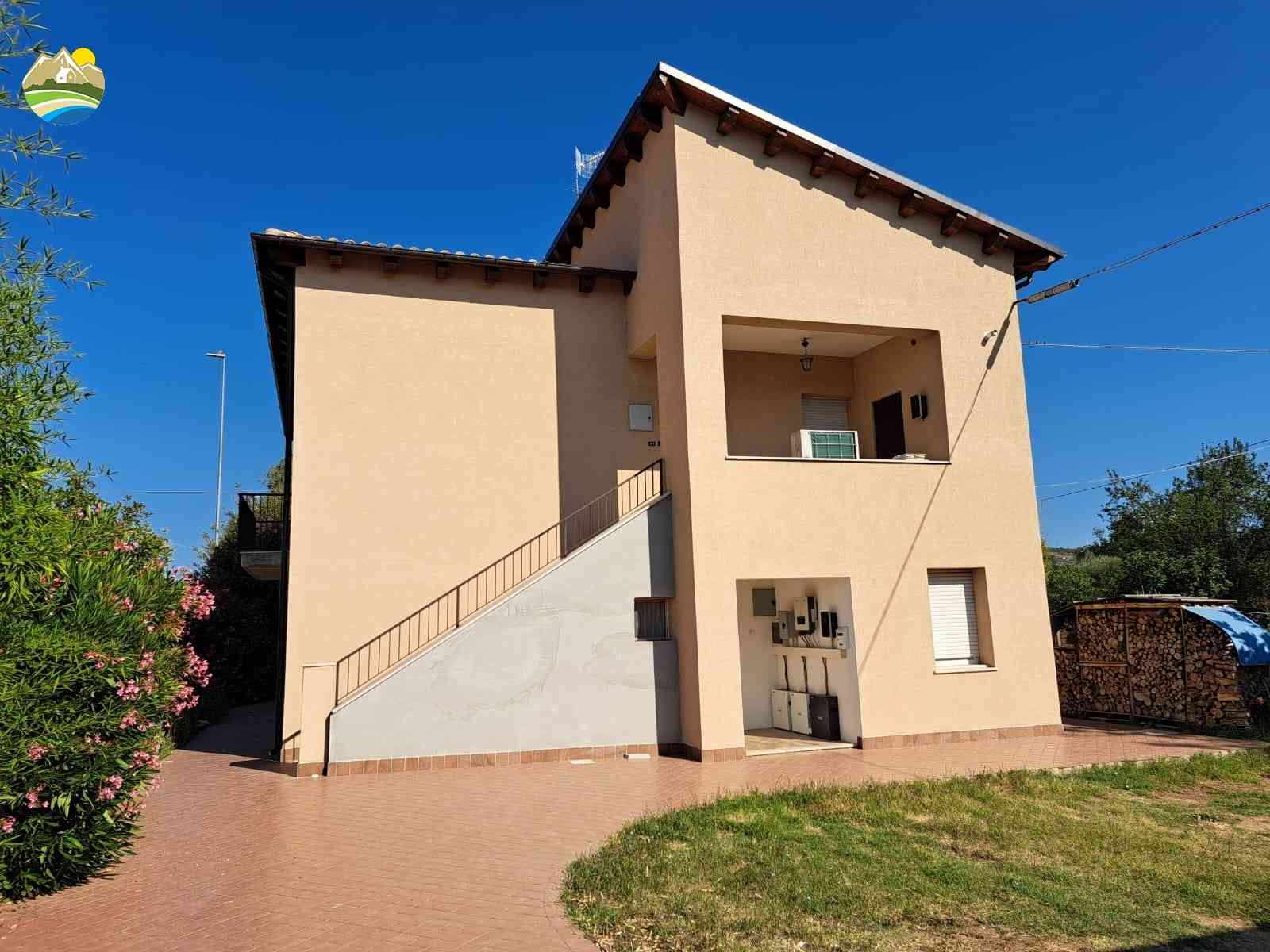 Townhouse Townhouse for sale Castiglione Messer Raimondo (TE), Appartamento Ciclamino - Castiglione Messer Raimondo - EUR 156.892 890