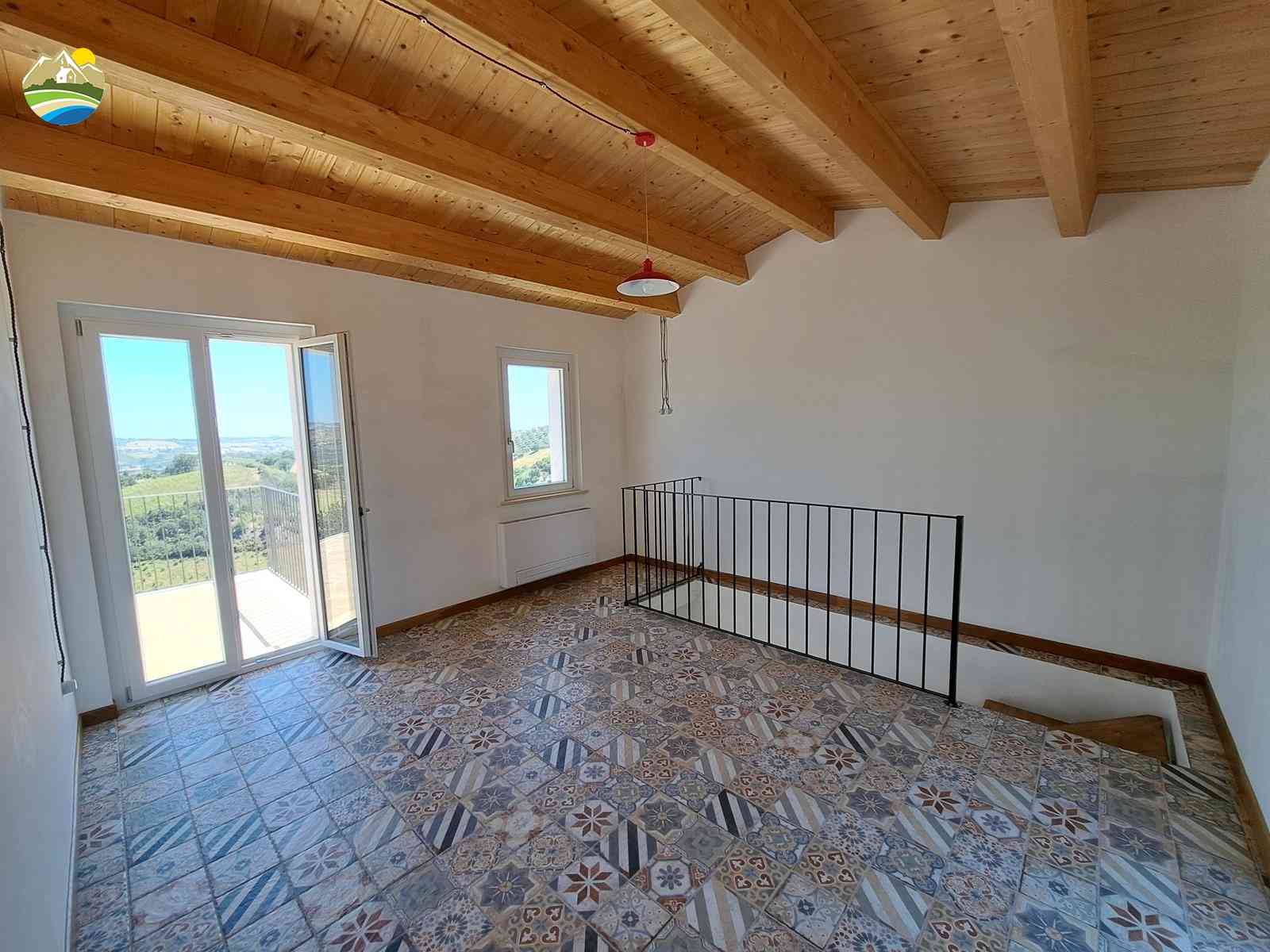 Country Houses Country Houses for sale Collecorvino (PE), Casale Raggio di Sole - Collecorvino - EUR 270.256 760