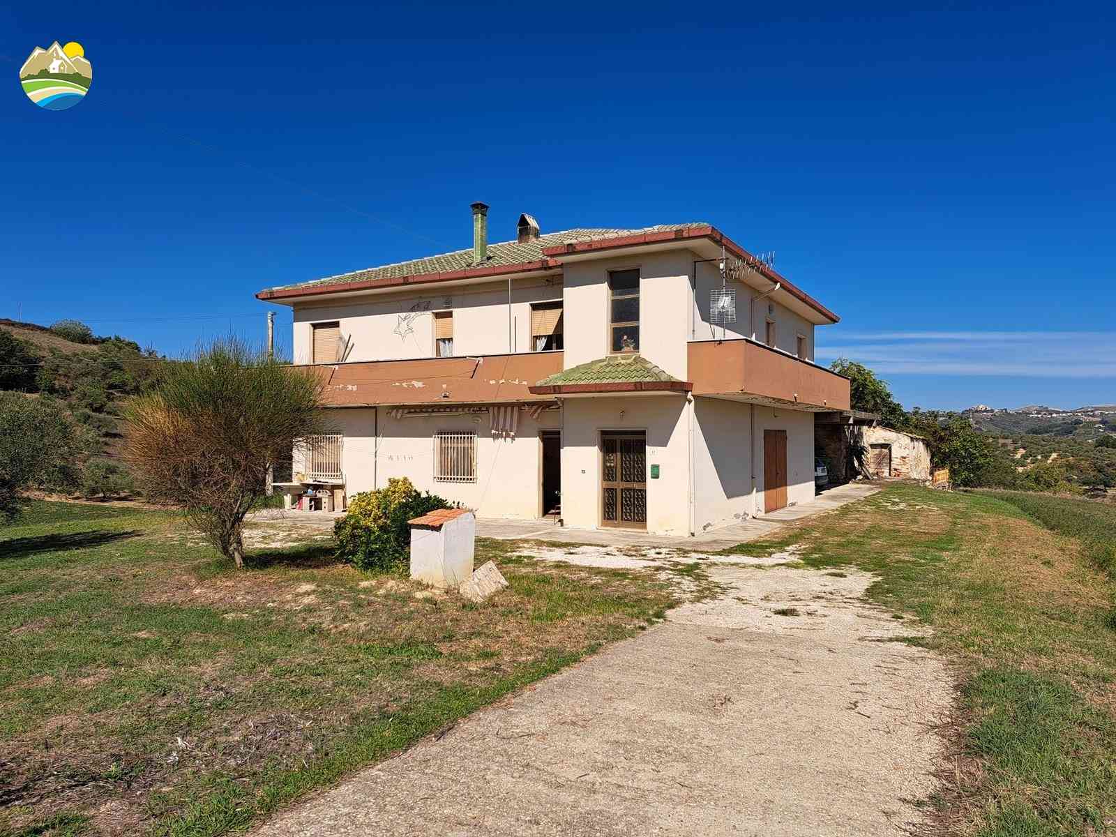 Country Houses Country Houses for sale Picciano (PE), Casa Airone - Picciano - EUR 222.947 780