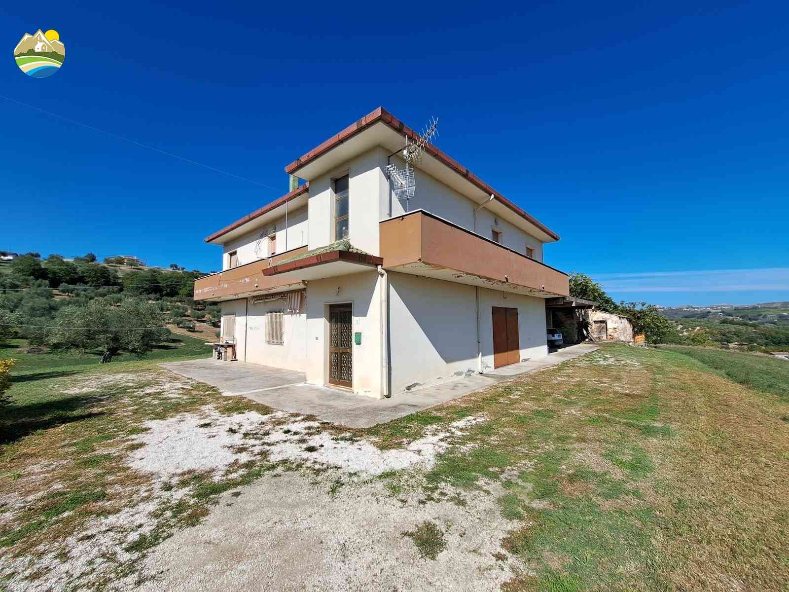 Country Houses Country Houses for sale Picciano (PE), Casa Airone - Picciano - EUR 213.809 890