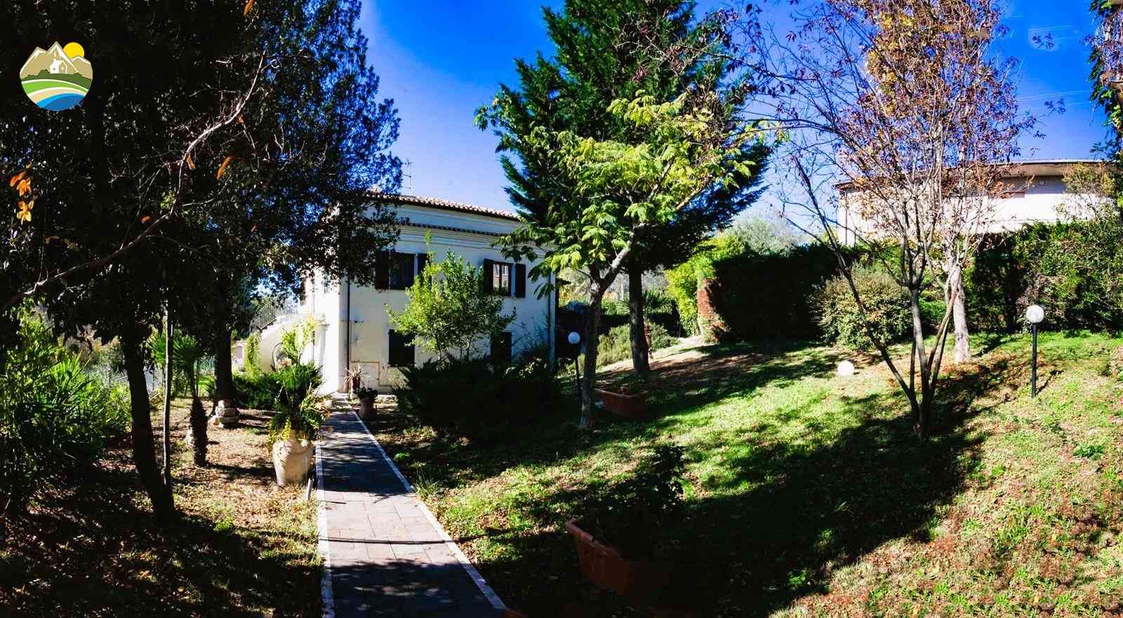 Villa Villa in vendita Atri (TE), Villa Glicine - Atri - EUR 432.844 800