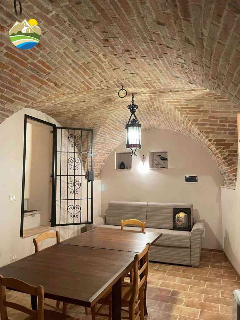 Casa in paese Casa in paese in vendita Montefino (TE), Casa Giada - Montefino - EUR 103.317 890