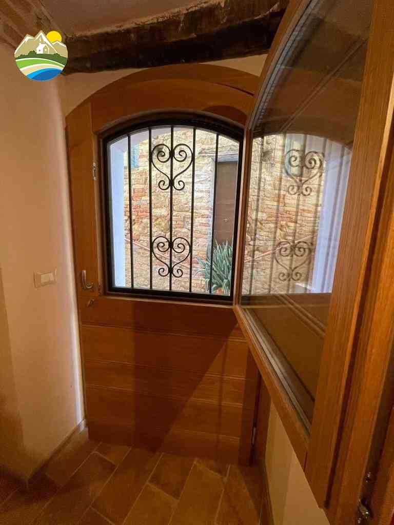 Casa in paese Casa in paese in vendita Montefino (TE), Casa Giada - Montefino - EUR 103.317 930