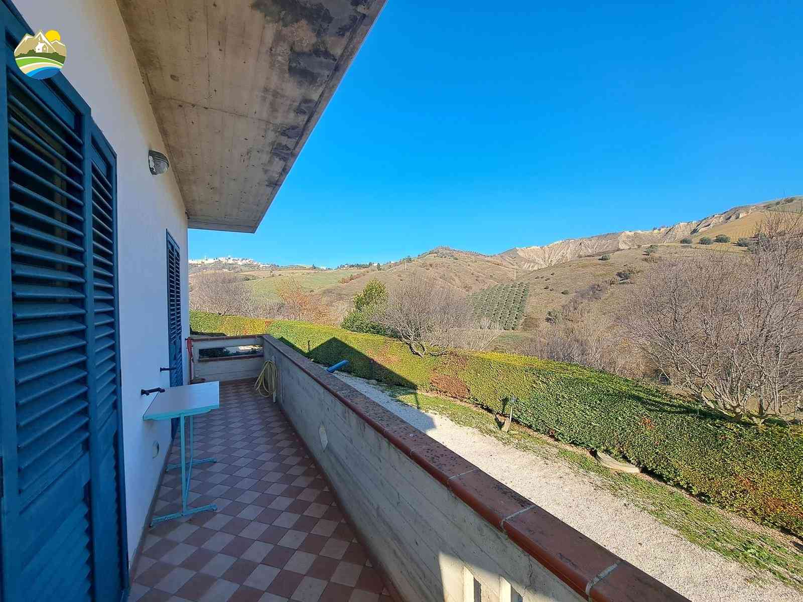 Country Houses Country Houses for sale Cellino Attanasio (TE), Casa La Taverna - Cellino Attanasio - EUR 359.825 1050