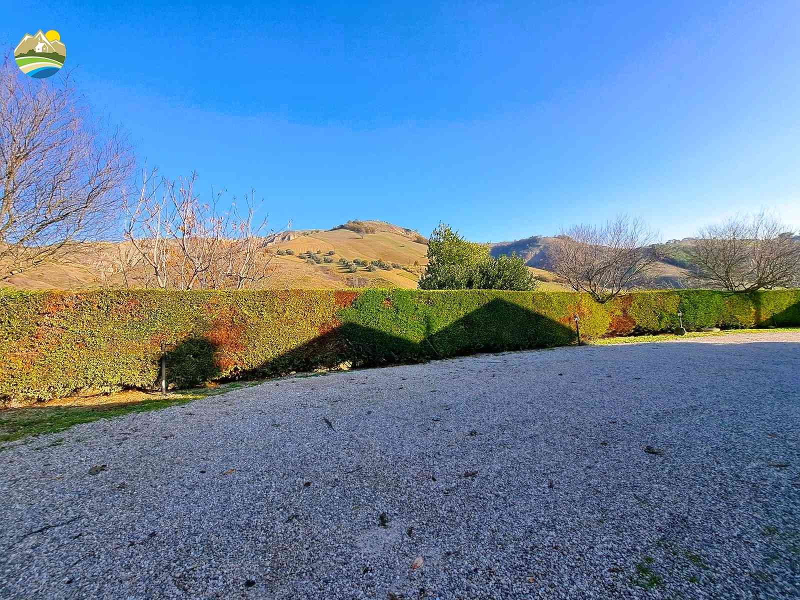 Country Houses Country Houses for sale Cellino Attanasio (TE), Casa La Taverna - Cellino Attanasio - EUR 375.204 1090