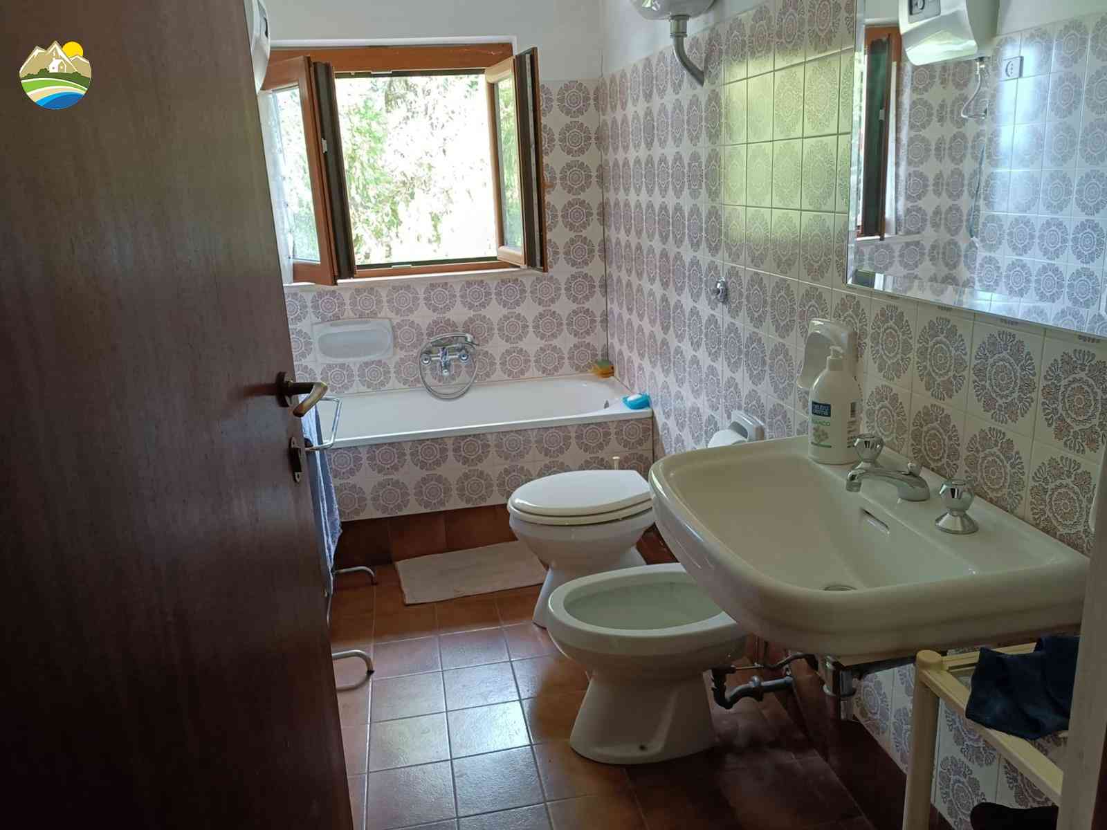 Country Houses Country Houses for sale Arsita (TE), Casolare dei Cervi - Arsita - EUR 179.445 1010