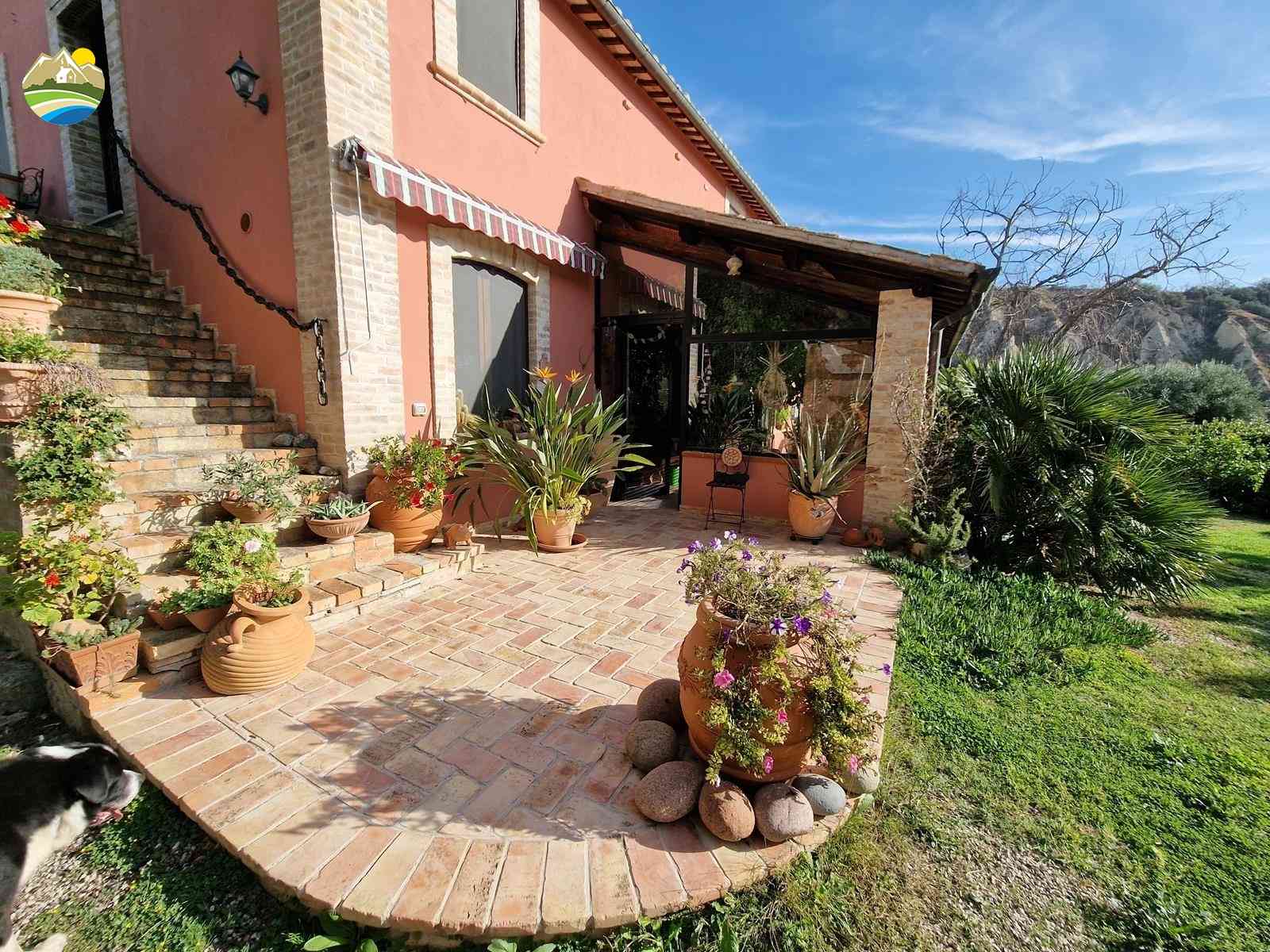 Country Houses Country Houses for sale Notaresco (TE), Casale delle Oche - Notaresco - EUR 396.955 840