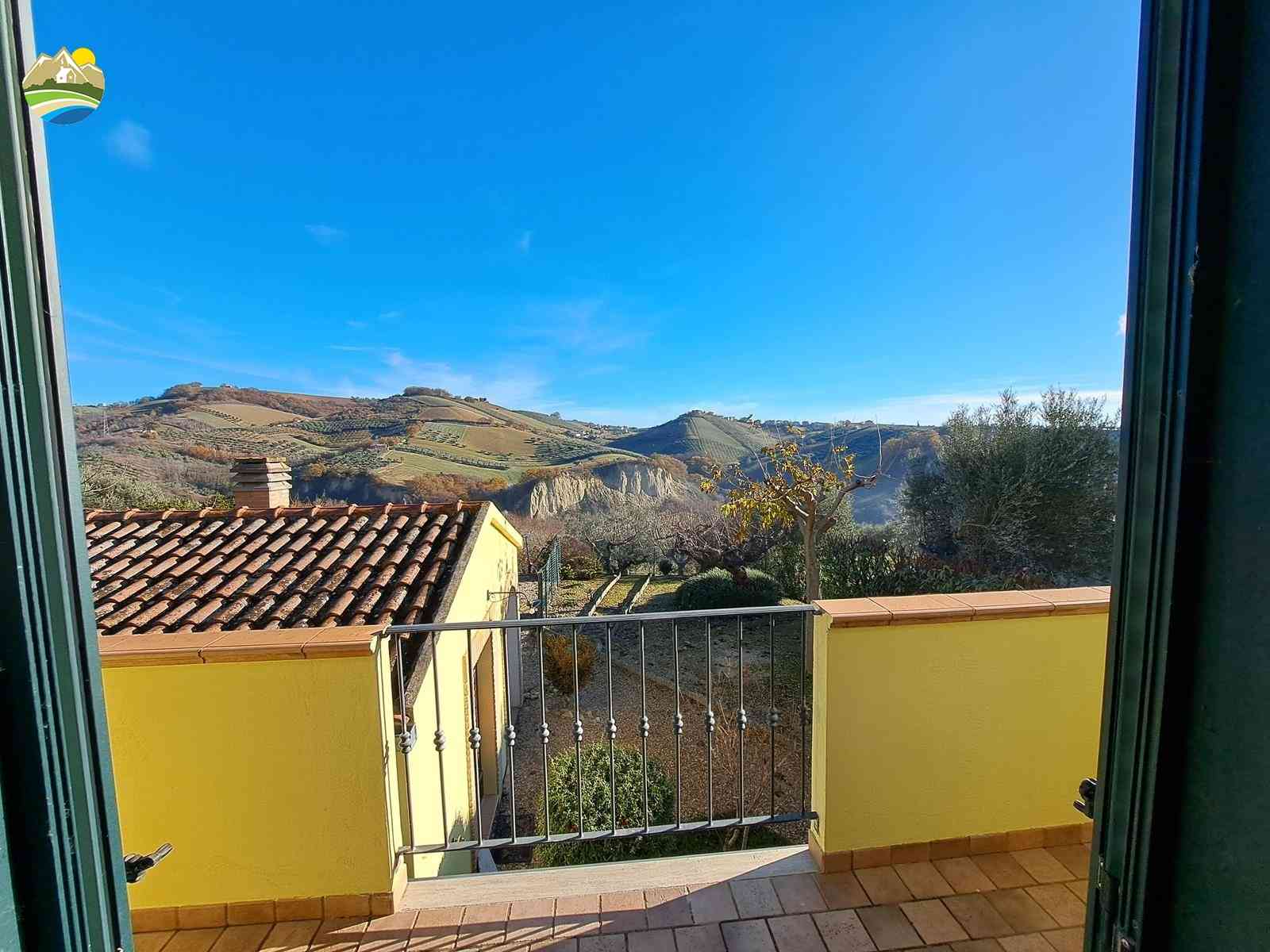 Country Houses Country Houses for sale Castilenti (TE), Casale Malvarosa - Castilenti - EUR 233.823 930