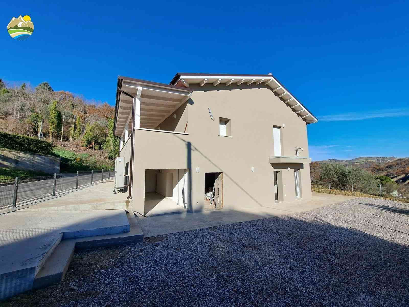 Casa di campagna Casa Mirtillo - Castilenti - EUR 309.951